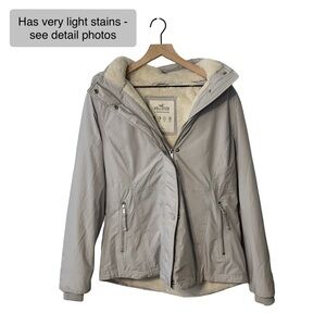 Hollister All-Weather Faux Fur-Lined Jacket - Stained - Gray / White - Women’s L